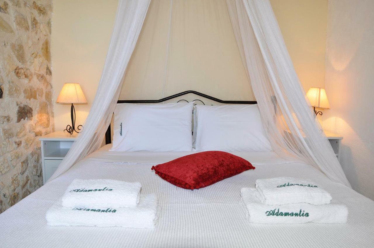 Adamantia Hotel Gáiosz Kültér fotó