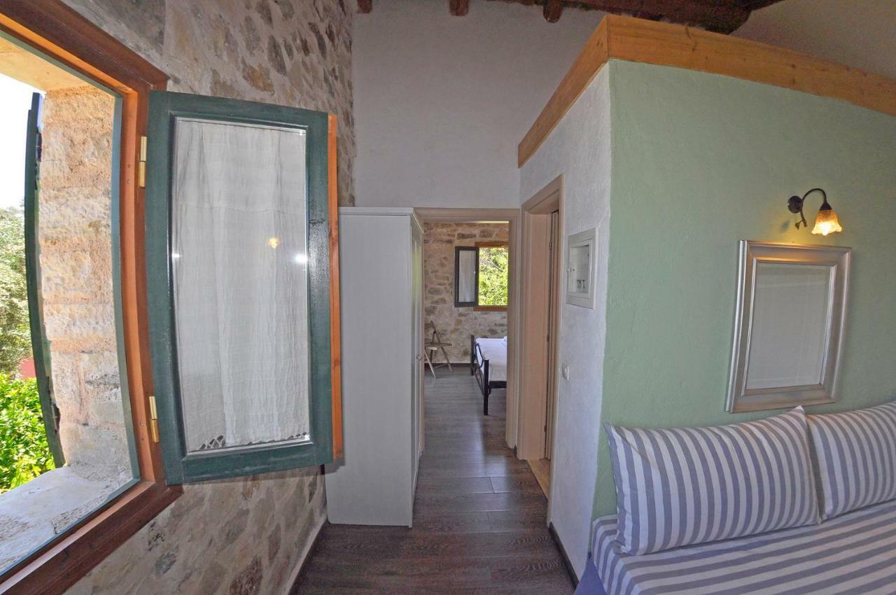 Adamantia Hotel Gáiosz Kültér fotó