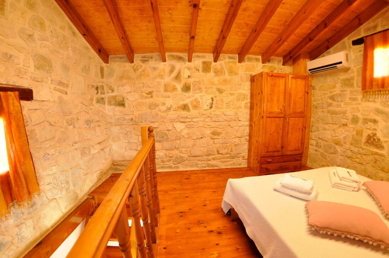 Adamantia Hotel Gáiosz Kültér fotó