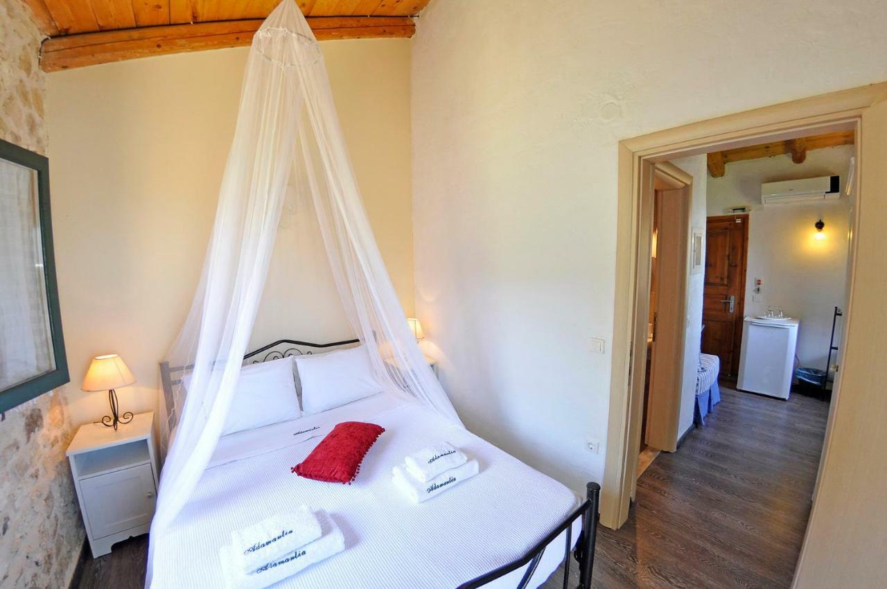 Adamantia Hotel Gáiosz Kültér fotó